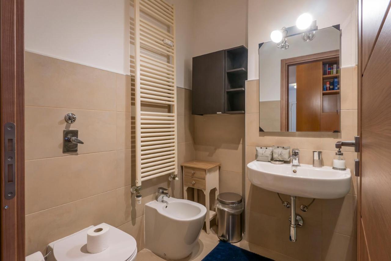 Ihost Luxury Apartment - Savona 112 Милано Екстериор снимка